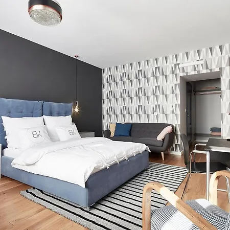 Bez Kantów Art 3* Varsóvia