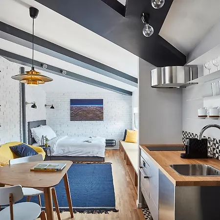 Bez Kantów Art Alojamento de Acomodação e Pequeno-almoço Varsóvia