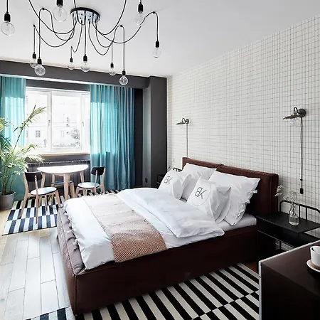 Bez Kantów Art Hotel Varsóvia