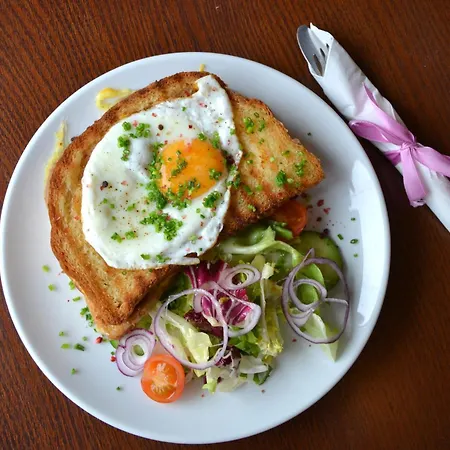 Alojamento de Acomodação e Pequeno-almoço Bez Kantów Art