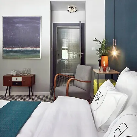 Bez Kantów Art 3* Varsóvia