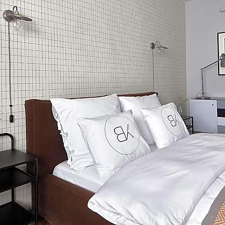 Bez Kantów Art Hotel