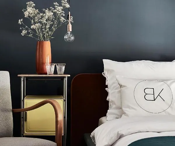 Bez Kantów Art Nocleg ze śniadaniem 3*