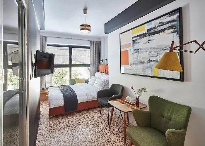 Nocleg ze śniadaniem Bez Kantów Art 3*