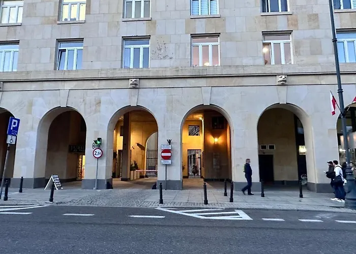 Bez Kantów Art Nocleg ze śniadaniem Warszawa