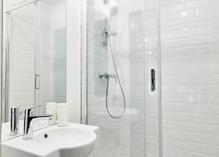 Bez Kantów Art Hotel 3*